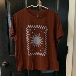 Sonoma maroon tee
